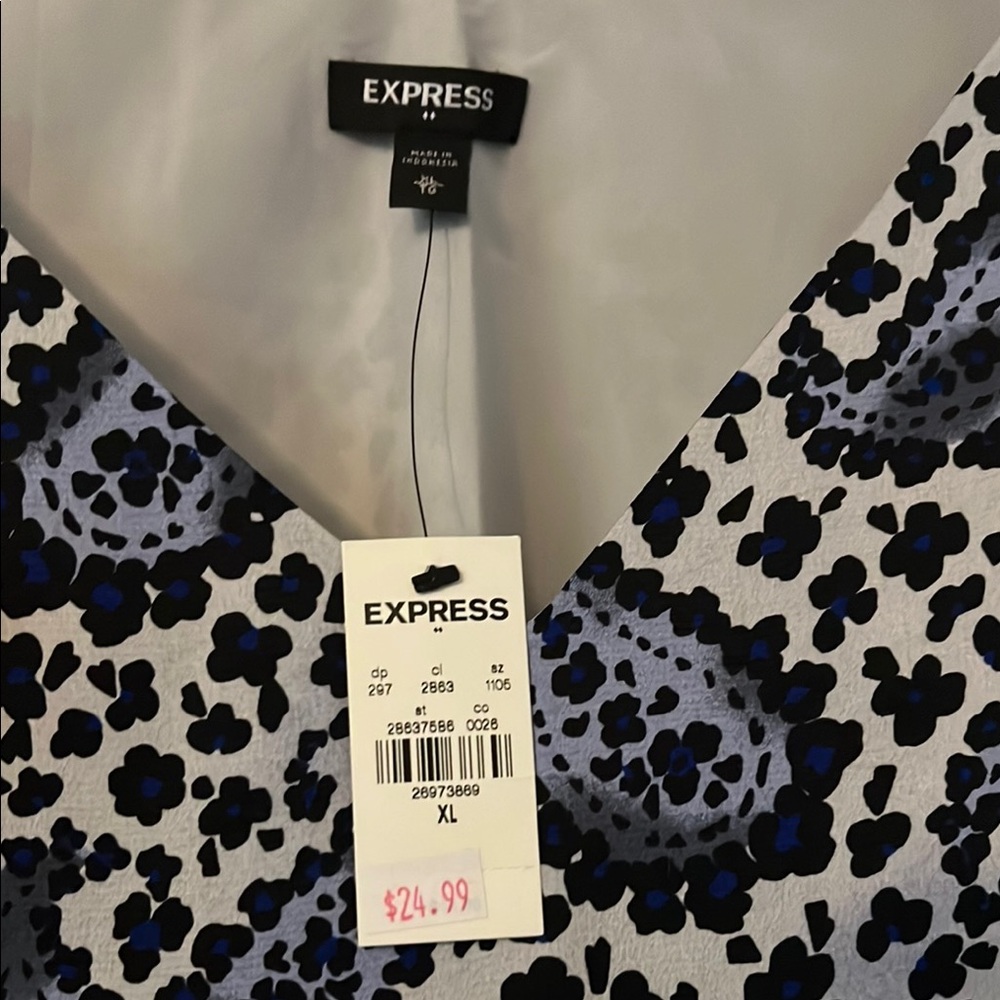 Express Top - Picture 2 of 2